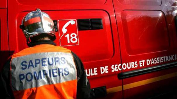 Incendie à Grand-Couronne, près de Rouen : 4000 m3 de déchets métalliques partent en fumée en…