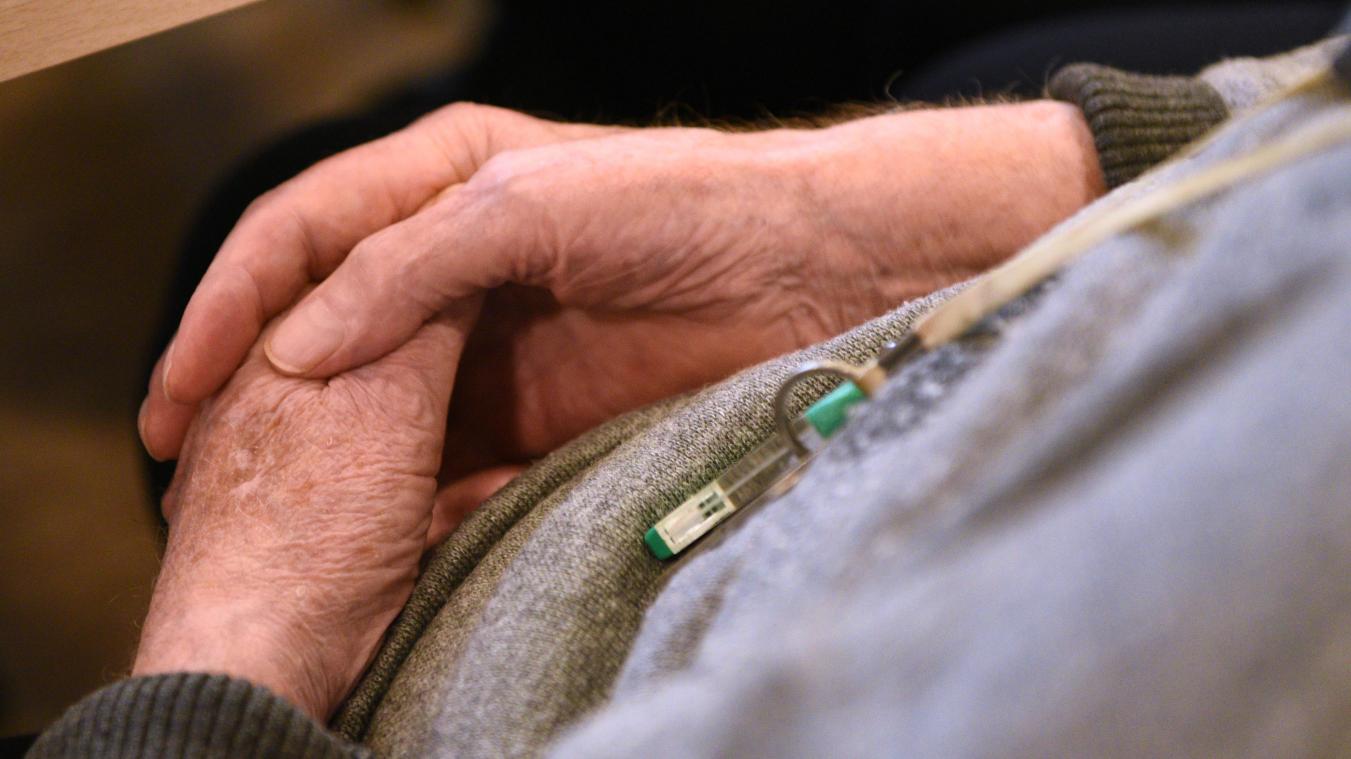 Polémique près de Rouen après la mort d’un homme retrouvé chez lui plusieurs jours après son…
