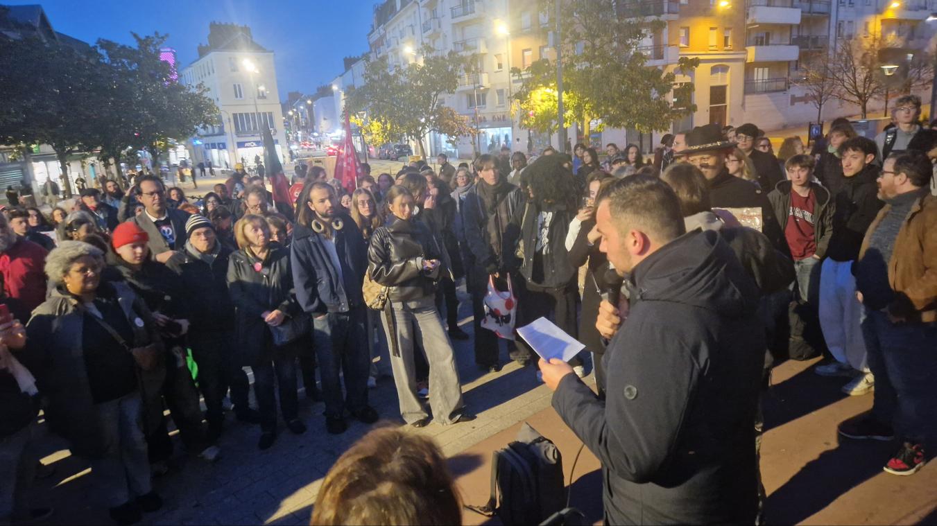 LFI et la gauche rassemblent environ 300 personnes contre le racisme à Rouen